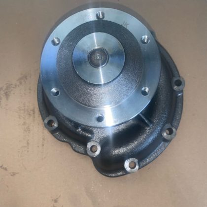 Pompe à eau case IH