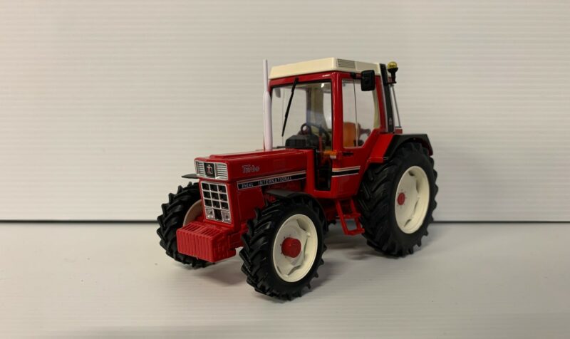 TRACTEUR CASE IH INTERNATIONAL 856XL REP101 – Image 2