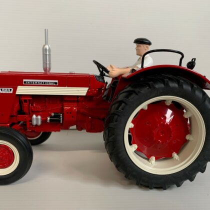 TRACTEUR CASE IH 624 AVEC CHAUFFEUR REP600