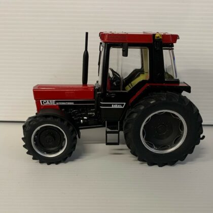 TRACTEUR CASE IH INTERNATIONAL 845 XL REP129