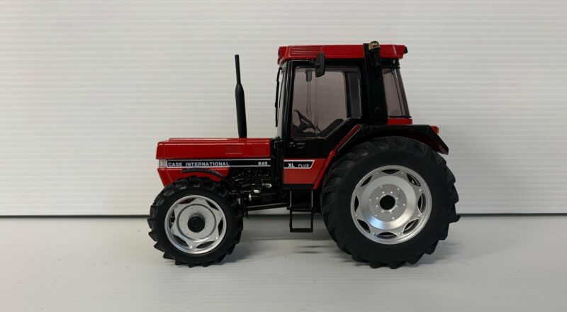 TRACTEUR CASE IH INTERNATIONAL 845XL PLUS REP234