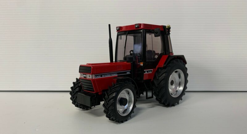 TRACTEUR CASE IH INTERNATIONAL 845XL PLUS REP234 – Image 2