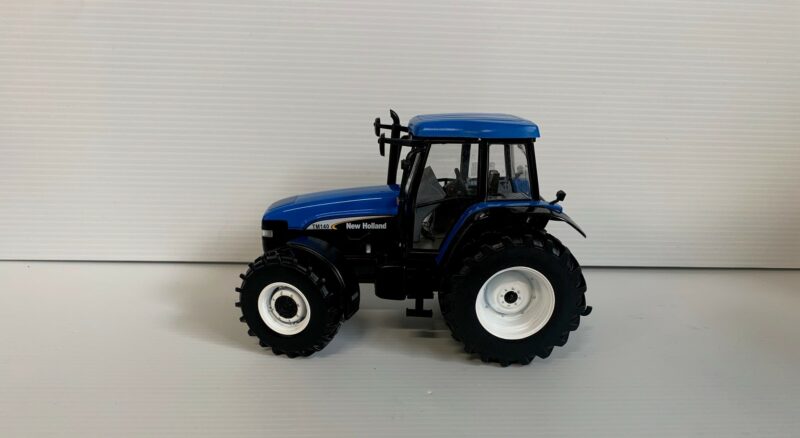 TRACTEUR NEW HOLLAND TM 140 REP 242 – Image 2