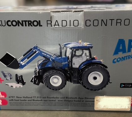 New Holland avec chargeur Siku Control